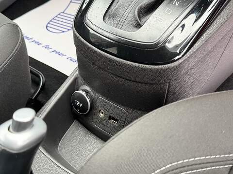 Ford Fiesta 1.0T EcoBoost Zetec Hatchback 5dr Petrol Powershift Euro 5 (100 ps) - U2218