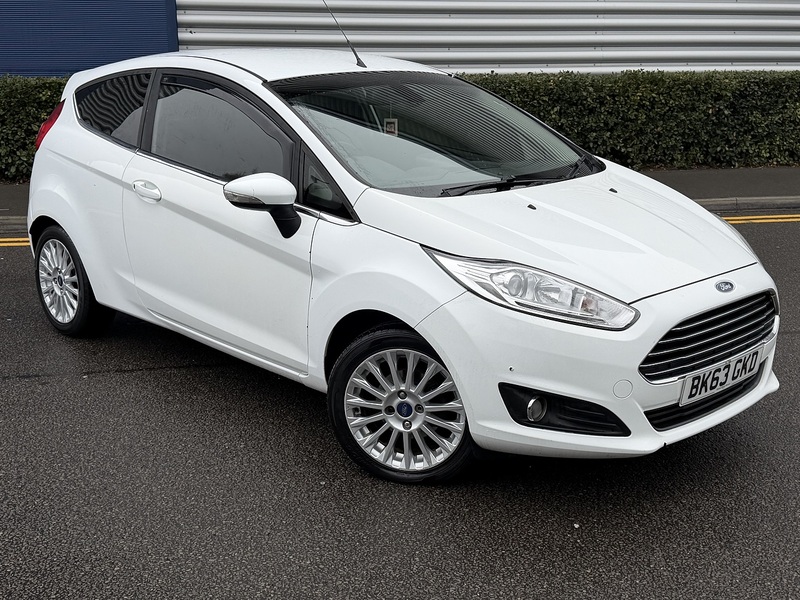 Ford Fiesta 1.0T EcoBoost Titanium Hatchback 3dr Petrol Manual Euro 5 (s/s) (100 ps) - U2219