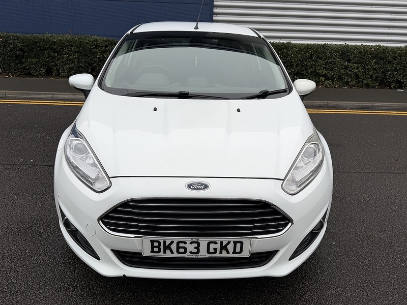 Ford Fiesta 1.0T EcoBoost Titanium Hatchback 3dr Petrol Manual Euro 5 (s/s) (100 ps) - U2219