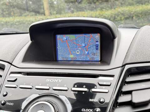 Ford Fiesta 1.0T EcoBoost Titanium Hatchback 3dr Petrol Manual Euro 5 (s/s) (100 ps) - U2219