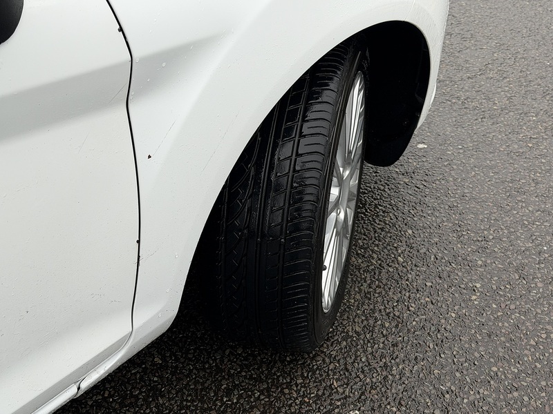 Ford Fiesta 1.0T EcoBoost Titanium Hatchback 3dr Petrol Manual Euro 5 (s/s) (100 ps) - U2219