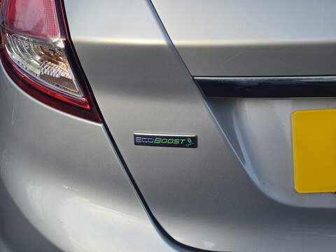 Ford Fiesta 1.0T EcoBoost Titanium Hatchback 5dr Petrol Powershift Euro 6 (100 ps) - U2225