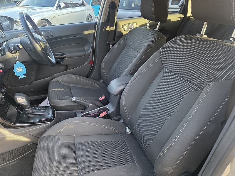 Ford Fiesta 1.0T EcoBoost Titanium Hatchback 5dr Petrol Powershift Euro 6 (100 ps) - U2225