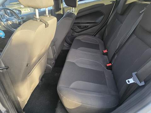 Ford Fiesta 1.0T EcoBoost Titanium Hatchback 5dr Petrol Powershift Euro 6 (100 ps) - U2225