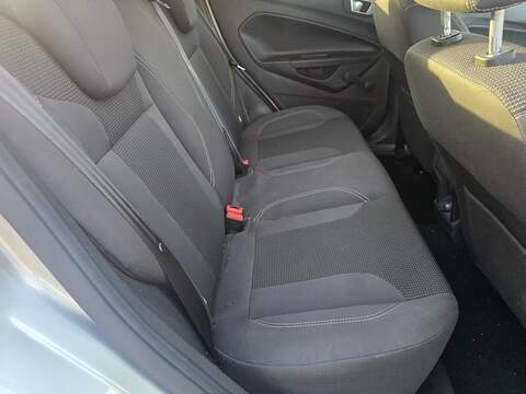 Ford Fiesta 1.0T EcoBoost Titanium Hatchback 5dr Petrol Powershift Euro 6 (100 ps) - U2225