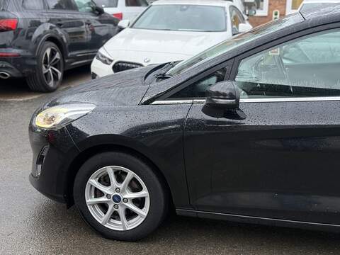 Ford Fiesta 1.0T EcoBoost Zetec Hatchback 3dr Petrol Manual Euro 6 (s/s) (100 ps) - U2231