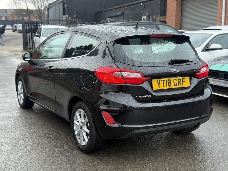 Ford Fiesta 1.0T EcoBoost Zetec Hatchback 3dr Petrol Manual Euro 6 (s/s) (100 ps) - U2231