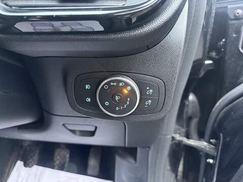 Ford Fiesta 1.0T EcoBoost Zetec Hatchback 3dr Petrol Manual Euro 6 (s/s) (100 ps) - U2231