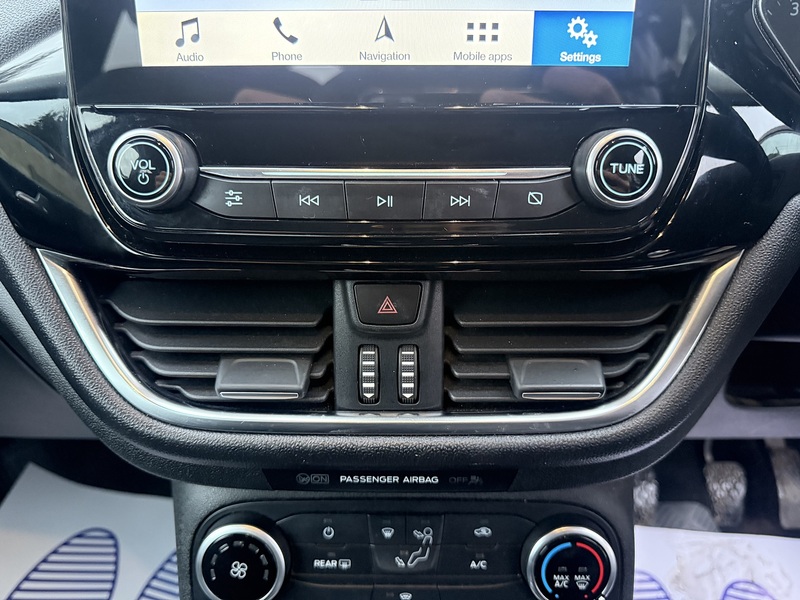 Ford Fiesta 1.0T EcoBoost Zetec Hatchback 3dr Petrol Manual Euro 6 (s/s) (100 ps) - U2231