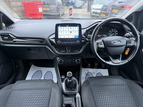 Ford Fiesta 1.0T EcoBoost Zetec Hatchback 3dr Petrol Manual Euro 6 (s/s) (100 ps) - U2231