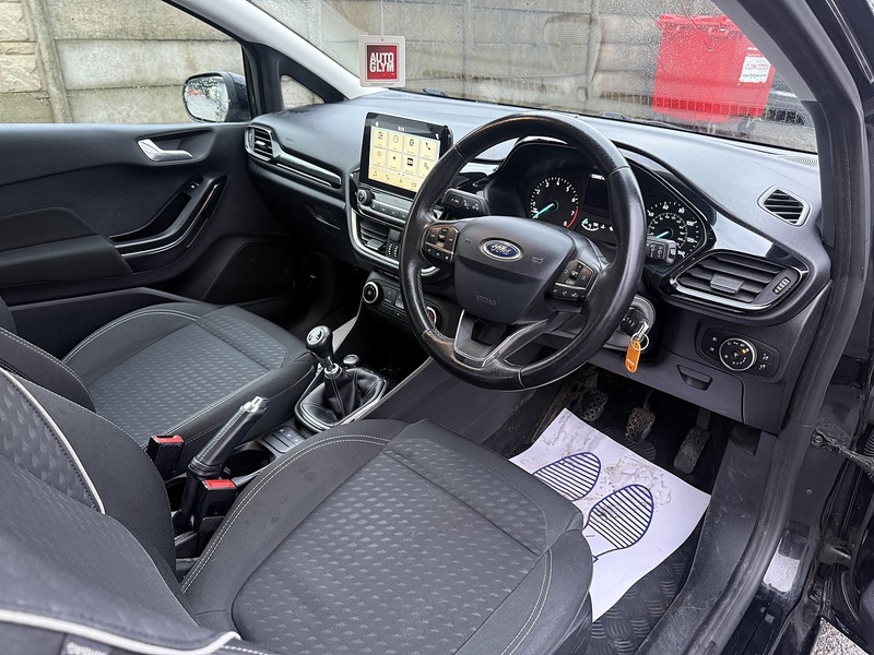 Ford Fiesta 1.0T EcoBoost Zetec Hatchback 3dr Petrol Manual Euro 6 (s/s) (100 ps) - U2231