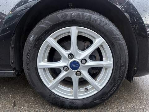 Ford Fiesta 1.0T EcoBoost Zetec Hatchback 3dr Petrol Manual Euro 6 (s/s) (100 ps) - U2231