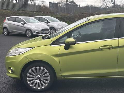 Ford Fiesta 1.4 Titanium Hatchback 5dr Petrol Manual (133 g/km, 94 bhp) - U2234