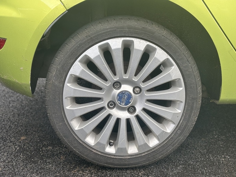 Ford Fiesta 1.4 Titanium Hatchback 5dr Petrol Manual (133 g/km, 94 bhp) - U2234