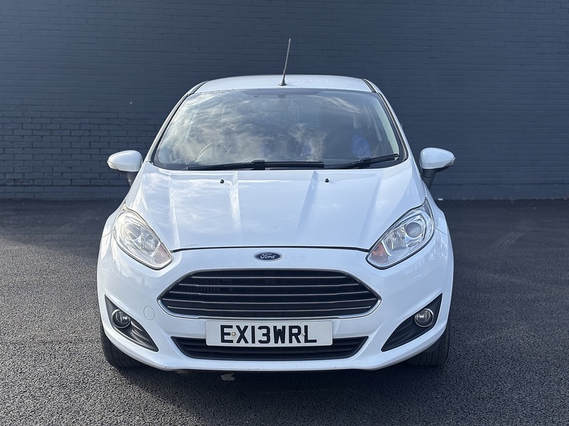 Ford Fiesta 1.0T EcoBoost Zetec Hatchback 3dr Petrol Manual Euro 5 (s/s) (100 ps) - U2236
