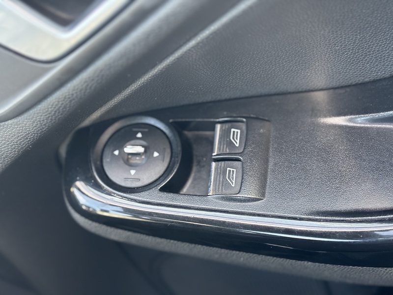 Ford Fiesta 1.0T EcoBoost Zetec Hatchback 3dr Petrol Manual Euro 5 (s/s) (100 ps) - U2236