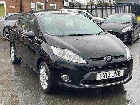 Ford Fiesta 1.4 Zetec Hatchback 5dr Petrol Manual (133 g/km, 94 bhp) - U2239