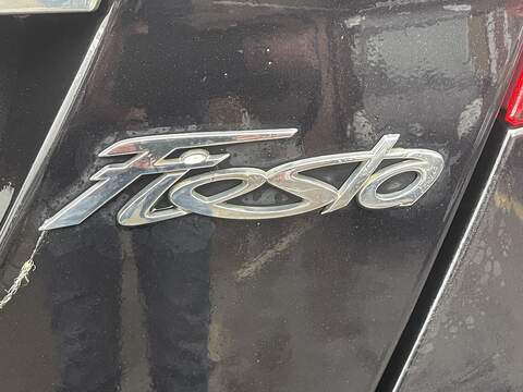 Ford Fiesta 1.4 Zetec Hatchback 5dr Petrol Manual (133 g/km, 94 bhp) - U2239