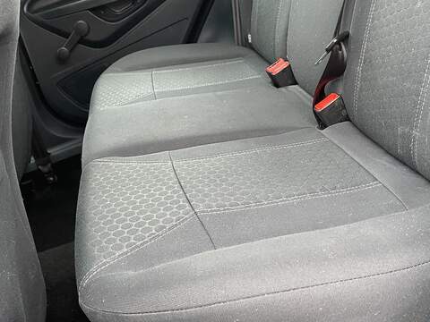 Ford Fiesta 1.4 Zetec Hatchback 5dr Petrol Manual (133 g/km, 94 bhp) - U2239