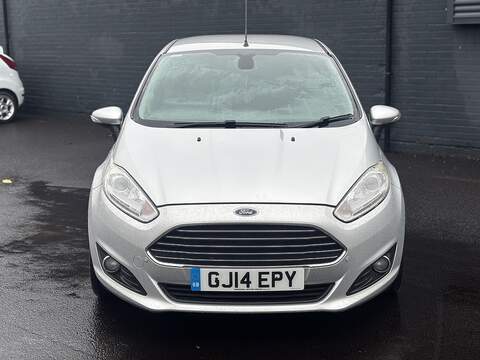Ford Fiesta 1.0T EcoBoost Titanium Hatchback 5dr Petrol Manual Euro 5 (s/s) (125 ps) - U2242