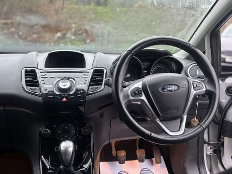 Ford Fiesta 1.0T EcoBoost Titanium Hatchback 5dr Petrol Manual Euro 5 (s/s) (125 ps) - U2242