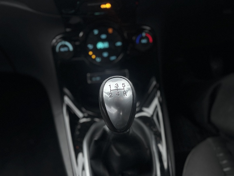 Ford Fiesta 1.0T EcoBoost Titanium Hatchback 5dr Petrol Manual Euro 5 (s/s) (125 ps) - U2242