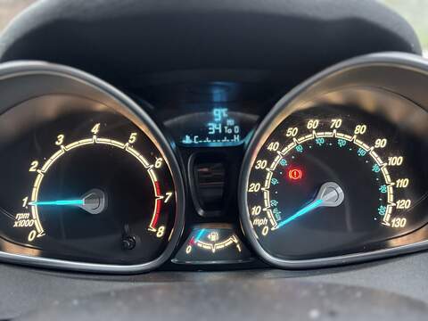 Ford Fiesta 1.0T EcoBoost Titanium Hatchback 5dr Petrol Manual Euro 5 (s/s) (125 ps) - U2242