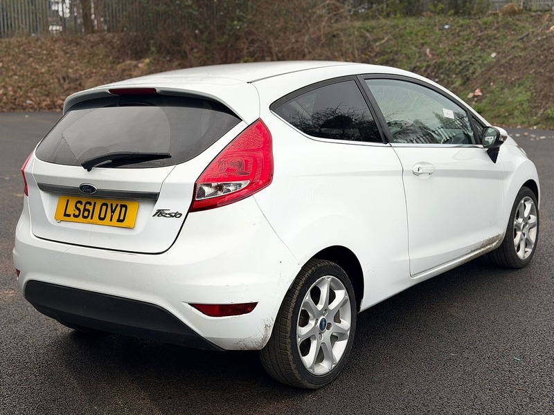Ford Fiesta 1.25 Zetec Hatchback 3dr Petrol Manual (129 g/km, 81 bhp) - U2252