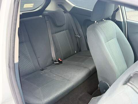Ford Fiesta 1.25 Zetec Hatchback 3dr Petrol Manual (129 g/km, 81 bhp) - U2252