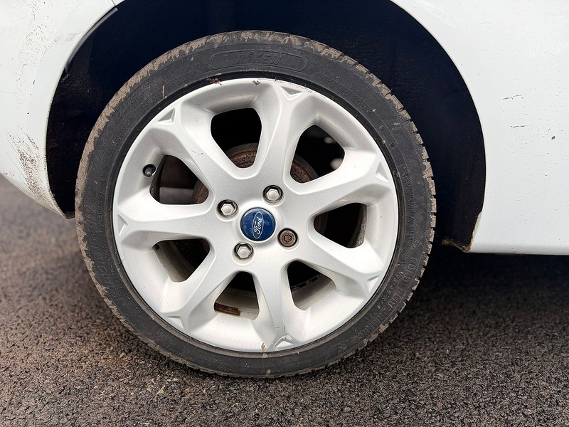 Ford Fiesta 1.25 Zetec Hatchback 3dr Petrol Manual (129 g/km, 81 bhp) - U2252