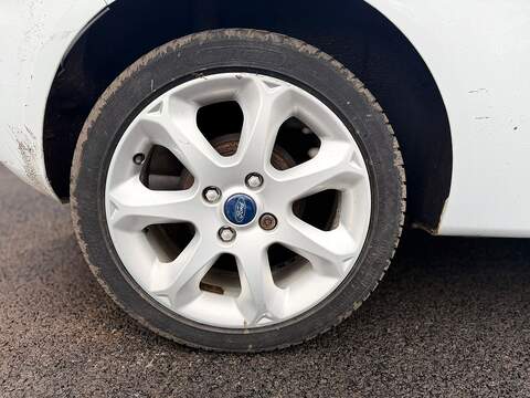 Ford Fiesta 1.25 Zetec Hatchback 3dr Petrol Manual (129 g/km, 81 bhp) - U2252