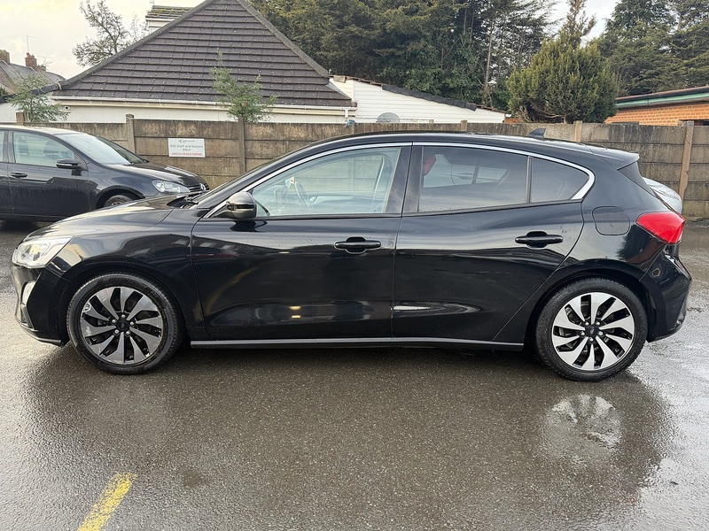 Ford Focus 1.0T EcoBoost Zetec Hatchback 5dr Petrol Auto Euro 6 (s/s) (125 ps) - U2257