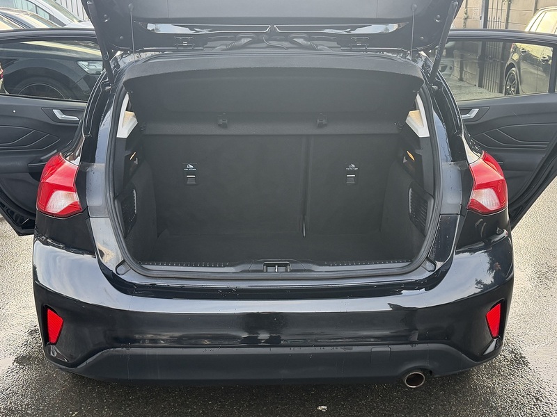 Ford Focus 1.0T EcoBoost Zetec Hatchback 5dr Petrol Auto Euro 6 (s/s) (125 ps) - U2257