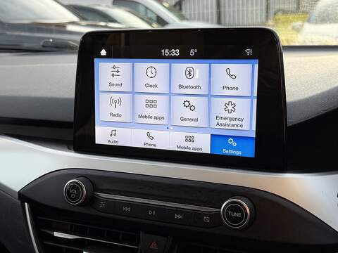 Ford Focus 1.0T EcoBoost Zetec Hatchback 5dr Petrol Auto Euro 6 (s/s) (125 ps) - U2257