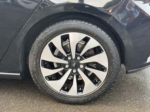 Ford Focus 1.0T EcoBoost Zetec Hatchback 5dr Petrol Auto Euro 6 (s/s) (125 ps) - U2257