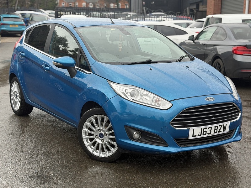 Ford Fiesta 1.0T EcoBoost Titanium Hatchback 5dr Petrol Powershift Euro 5 (100 ps) - U2259