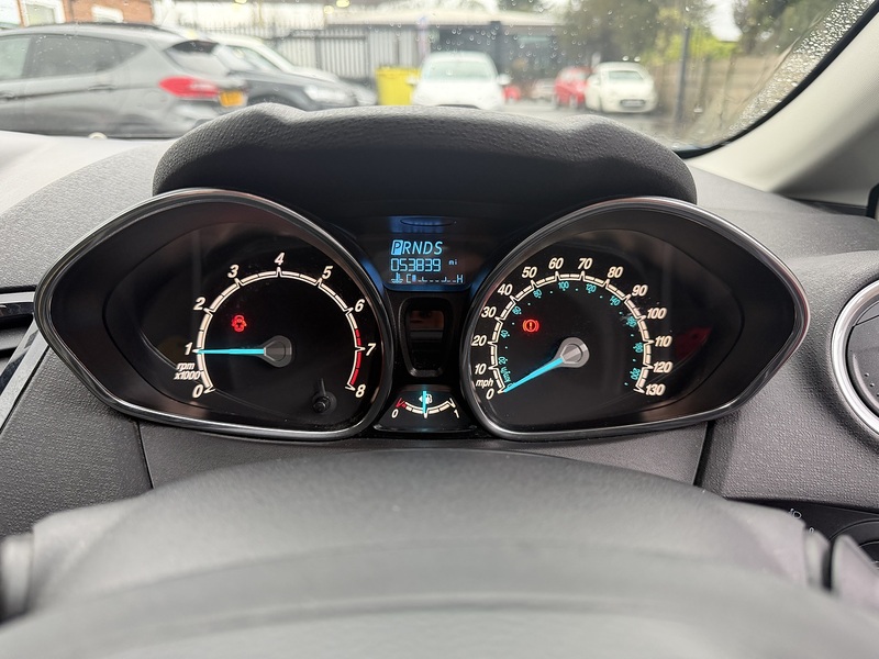 Ford Fiesta 1.0T EcoBoost Titanium Hatchback 5dr Petrol Powershift Euro 5 (100 ps) - U2259