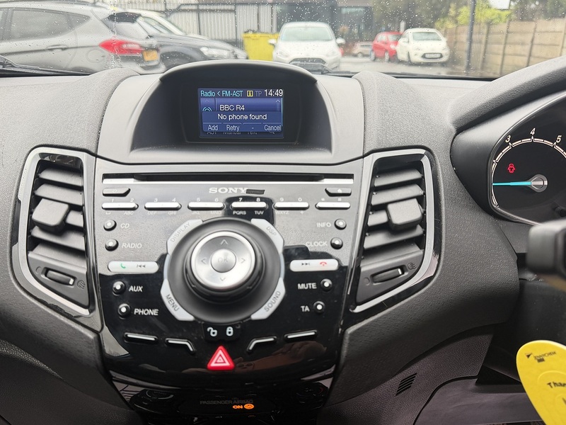 Ford Fiesta 1.0T EcoBoost Titanium Hatchback 5dr Petrol Powershift Euro 5 (100 ps) - U2259