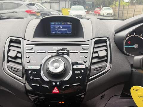 Ford Fiesta 1.0T EcoBoost Titanium Hatchback 5dr Petrol Powershift Euro 5 (100 ps) - U2259