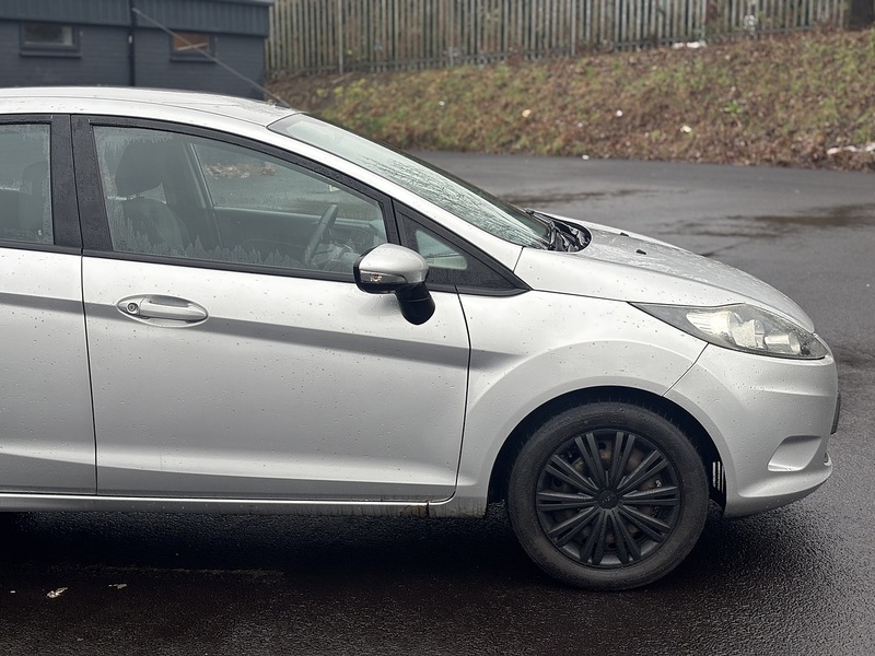 Ford Fiesta 1.25 Style Hatchback 5dr Petrol Manual (128 g/km, 59 bhp) - U2263