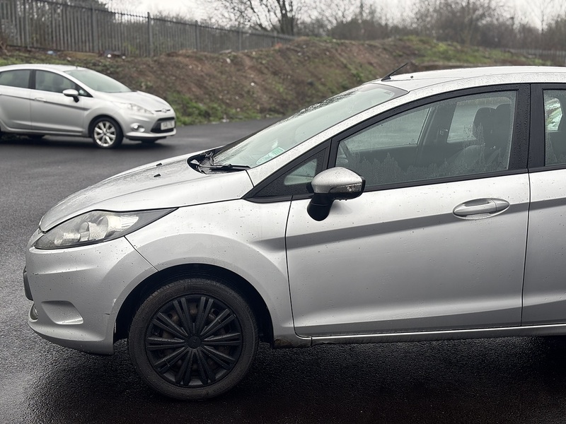 Ford Fiesta 1.25 Style Hatchback 5dr Petrol Manual (128 g/km, 59 bhp) - U2263