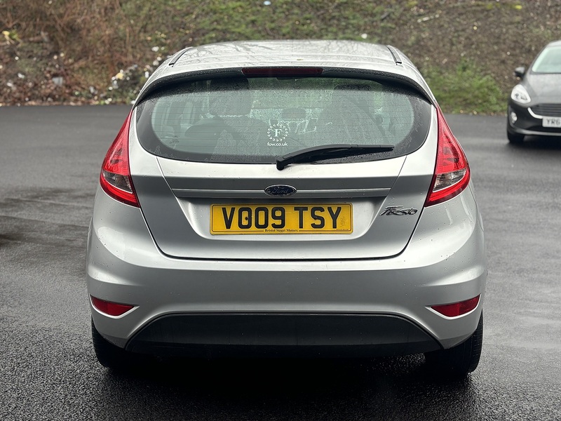 Ford Fiesta 1.25 Style Hatchback 5dr Petrol Manual (128 g/km, 59 bhp) - U2263