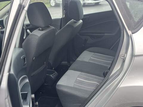 Ford Fiesta 1.25 Style Hatchback 5dr Petrol Manual (128 g/km, 59 bhp) - U2263