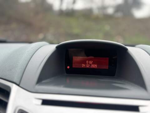 Ford Fiesta 1.25 Style Hatchback 5dr Petrol Manual (128 g/km, 59 bhp) - U2263
