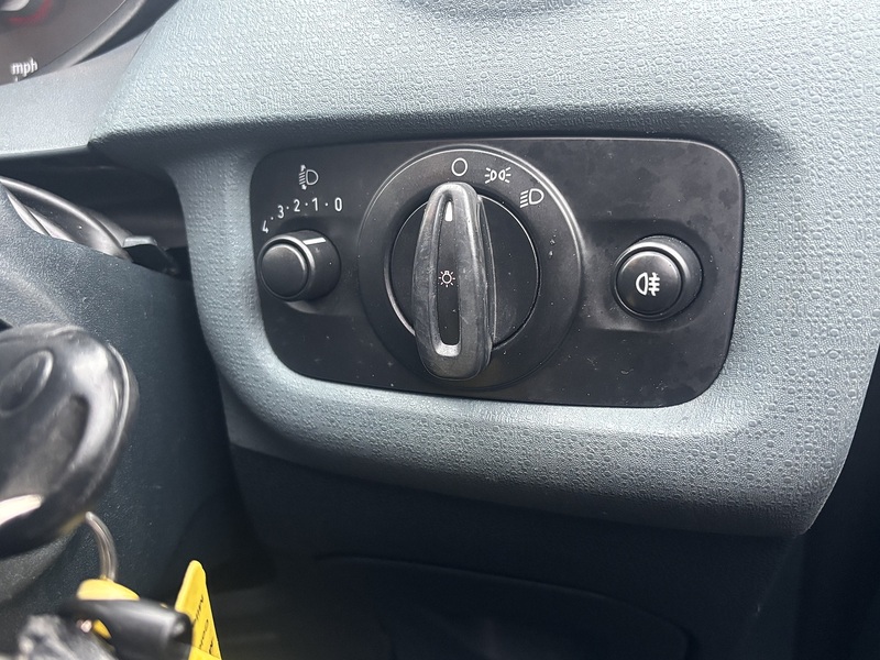 Ford Fiesta 1.25 Style Hatchback 5dr Petrol Manual (128 g/km, 59 bhp) - U2263