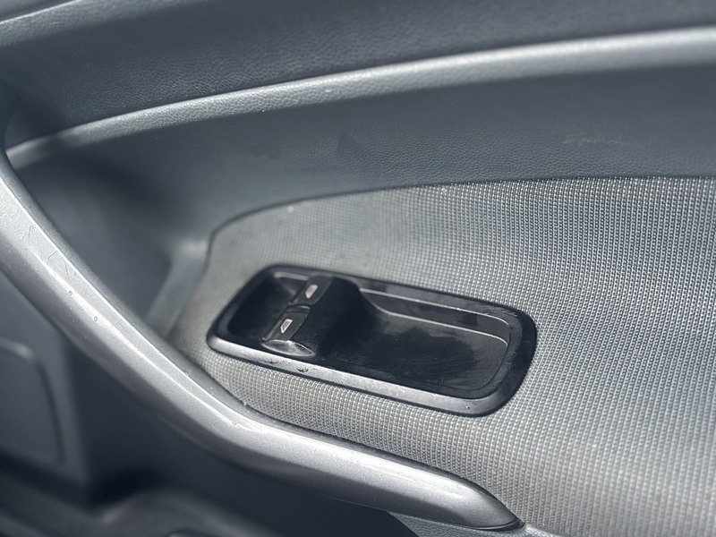 Ford Fiesta 1.25 Style Hatchback 5dr Petrol Manual (128 g/km, 59 bhp) - U2263