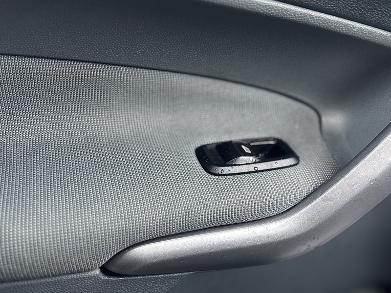 Ford Fiesta 1.25 Style Hatchback 5dr Petrol Manual (128 g/km, 59 bhp) - U2263