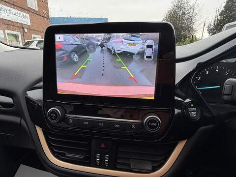 Ford Fiesta 1.0T EcoBoost Titanium B&O Play Series Hatchback 5dr Petrol Auto Euro 6 (s/s) (100 ps) - U2269