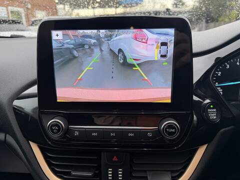 Ford Fiesta 1.0T EcoBoost Titanium B&O Play Series Hatchback 5dr Petrol Auto Euro 6 (s/s) (100 ps) - U2269