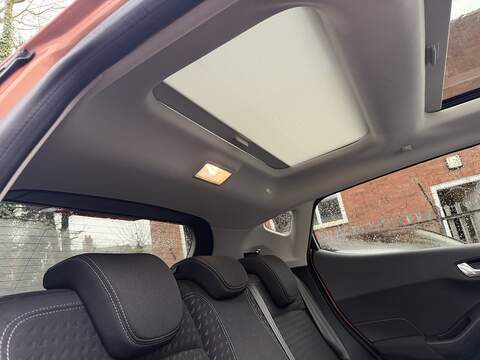 Ford Fiesta 1.0T EcoBoost Titanium B&O Play Series Hatchback 5dr Petrol Auto Euro 6 (s/s) (100 ps) - U2269